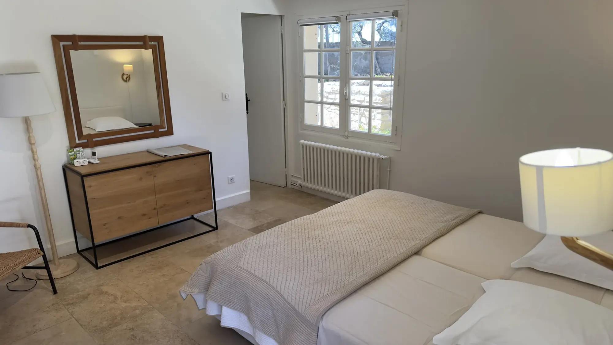 Chambre côté étang, de plain-pied