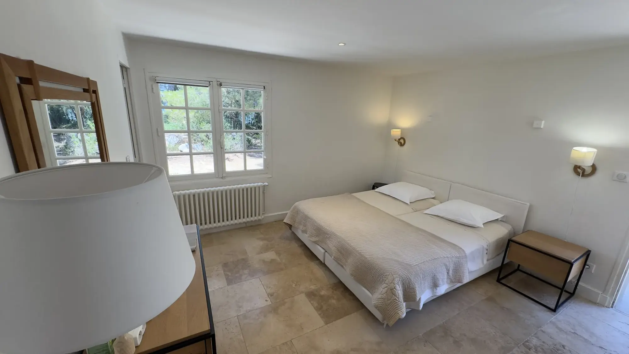 Chambre côté étang, de plain-pied