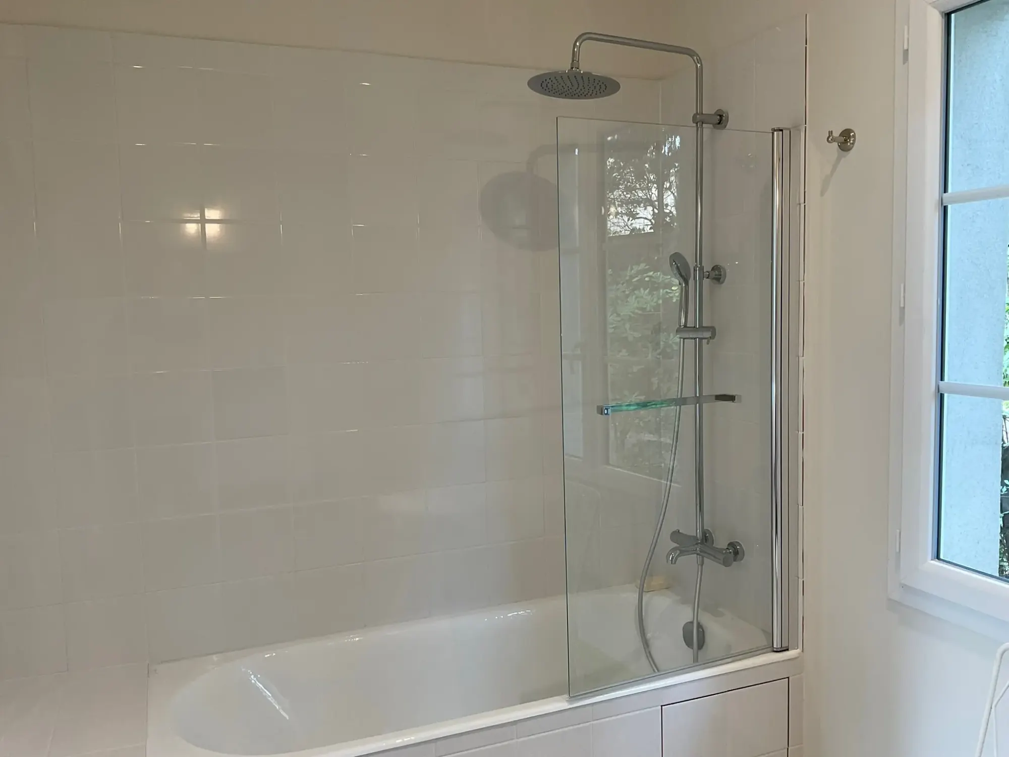 Chambres et salles de bain de La Bergerie du Parc